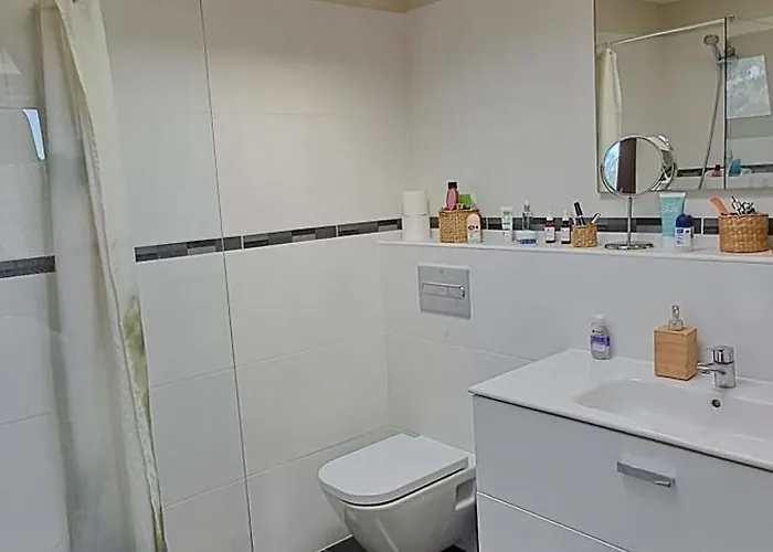 Hacha Grande Nyaraló